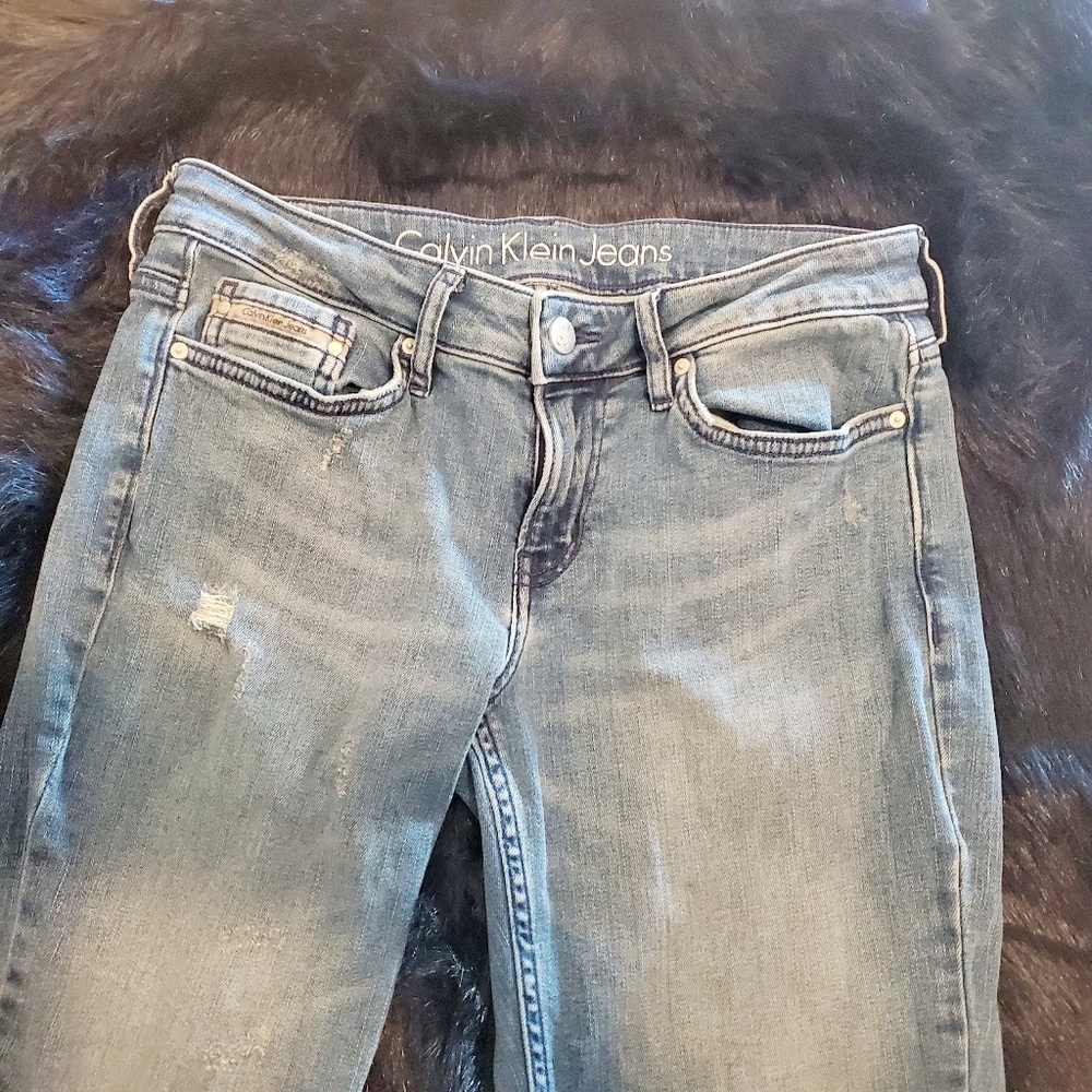 Calvin Klein Destroyed Straight Leg Jeans 💙 - Picture 4 of 8